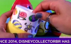 "Vô địch" kiếm tiền trên YouTube nhờ... mở hộp đồ chơi Disney